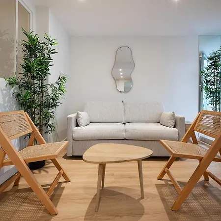Avenue Breteuil Family - 11 Pers - Unique - Cosy * Parijs