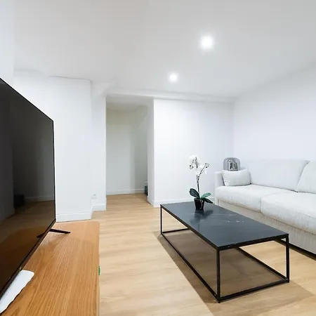 Avenue Breteuil Family - 11 Pers - Unique - Cosy Appartement *