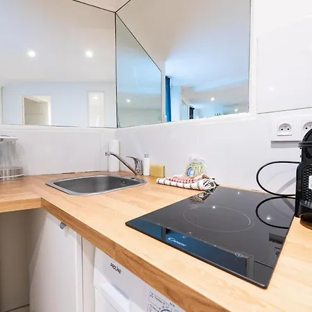 Avenue Breteuil Family - 11 Pers - Unique - Cosy Apartment